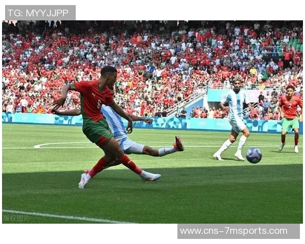 法国队足球的辉煌历程与未来展望：从历史巨星到新生力量的传承与发展